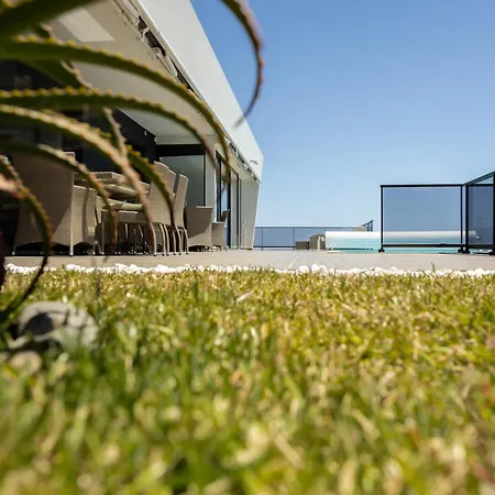 Pascal By Rmz Villa *