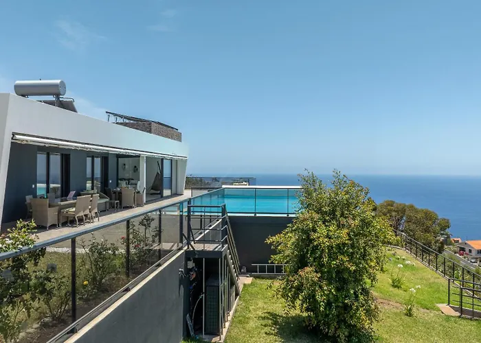 Villa Pascal By Rmz