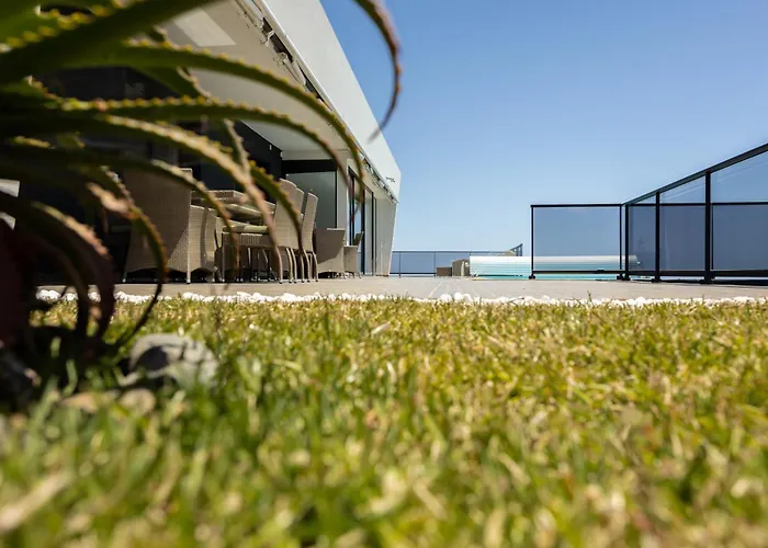 Pascal By Rmz Villa *