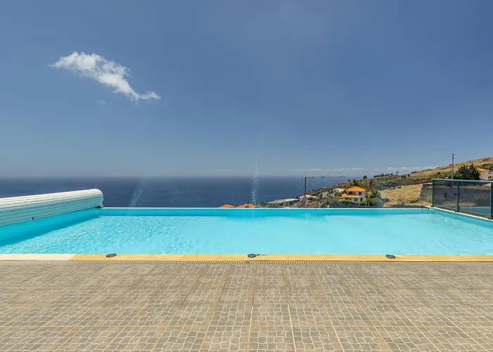 Villa Pascal By Rmz Estreito Da Calheta