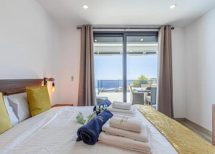 Pascal By Rmz Villa *